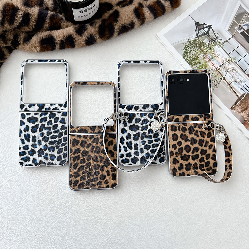Phone Cases With Camera Cover - Складной чехол-флип с леопардовым принтом для