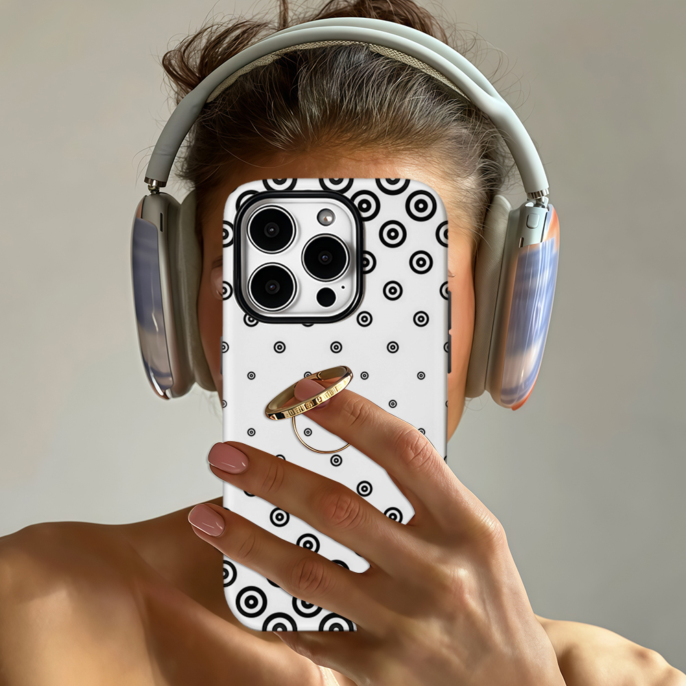 Черно-белый чехол с точечным у – обзор и цена Phone Cases Target